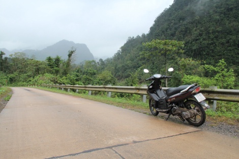 A stop on the way to Phong Nha Cave